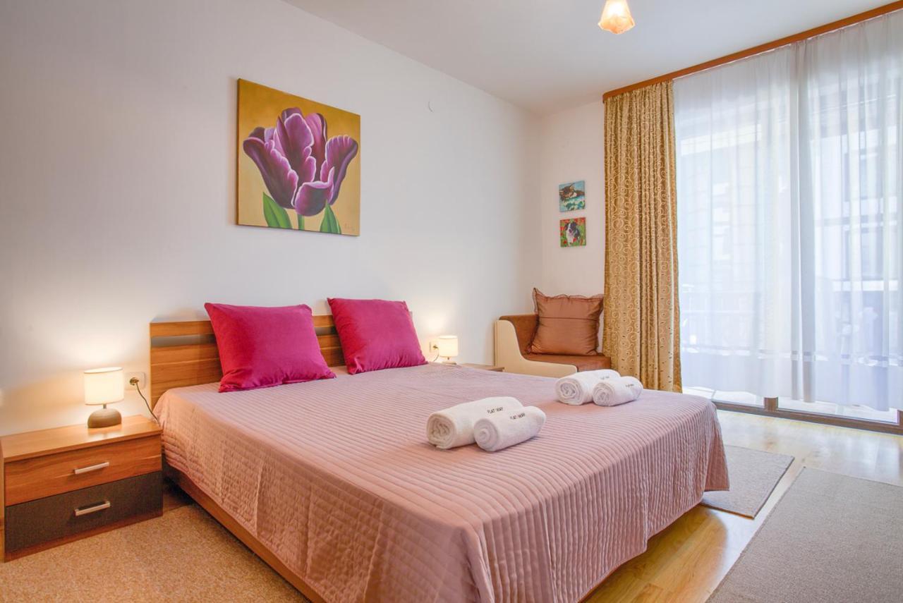 Cozy One-Bedroom Apartment With Nature View By Flat Mаnager Razlog Exterior foto